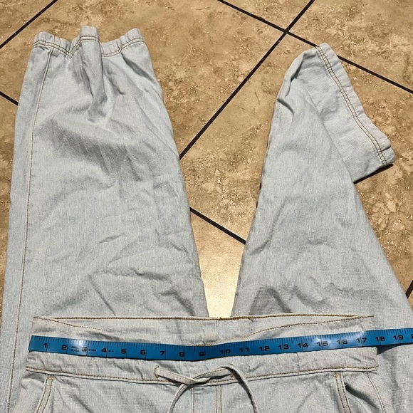 Universal Thread Wide Leg Jeans Inseam 32 - Picture 6 of 8